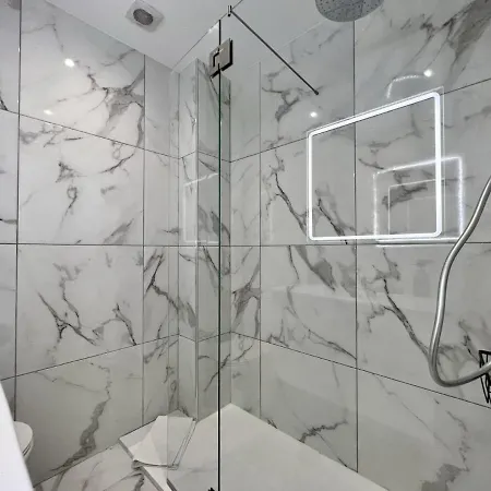 Deluxe By Homing * ファロ