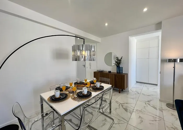 Deluxe By Homing Apartamento *