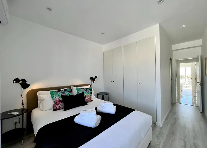 Deluxe By Homing Apartamento Faro