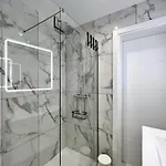 Deluxe By Homing Appartement *