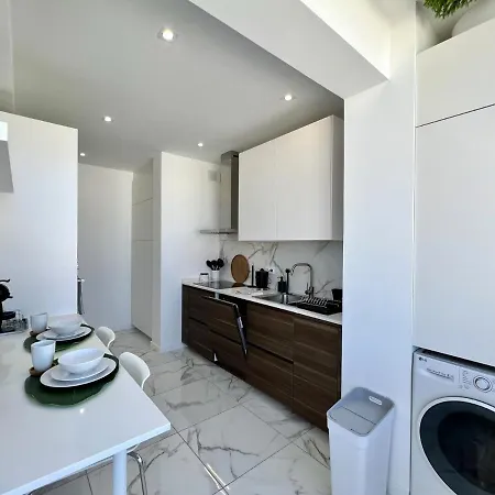 Deluxe By Homing Distrikt Faro