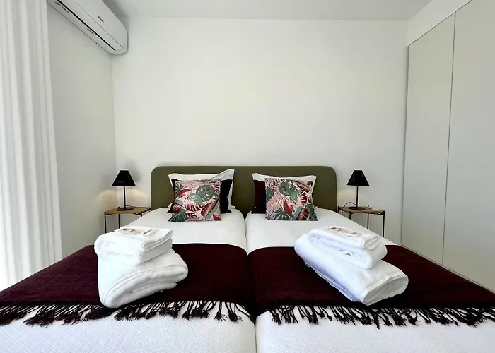 Deluxe By Homing Appartement District de Faro